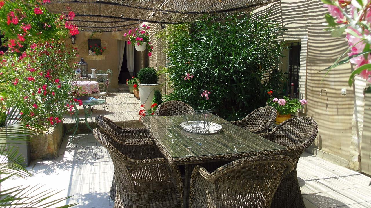 Mas De L'Air - Maison De Charme Bed & Breakfast Noves Exterior photo